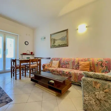 Velia - Live Active - Rest Easy - A-bove Appartement *